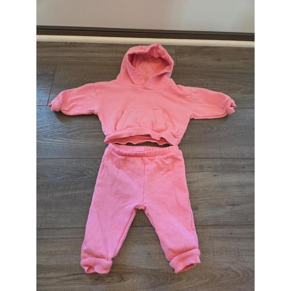 Primark‎ baby girl set 3-6 mos